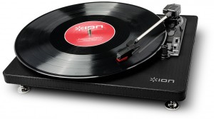 Проигрыватель пластинок iON Audio Compact LP Black