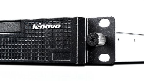 lenovo-rack-server-thinkserver-rs140-front-detail-2