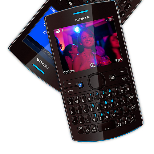 Nokia-Asha-205-Slam-jpg