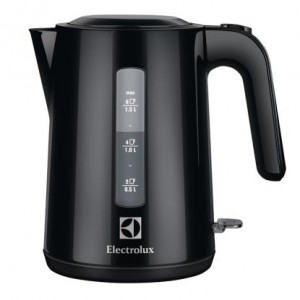 Электрический чайник Electrolux EEWA3200