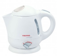 Электрический чайник Tefal BF 6120 с внешним дефектом