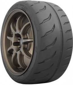 Летняя шина Toyo Proxes R888R 195/50 R15 82V