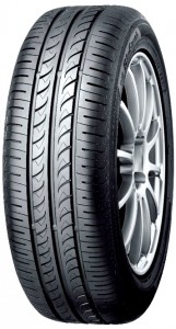 Летняя шина Yokohama Blu Earth AE01 195/55 R15 85H