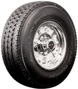 Летняя шина Nitto Dura Grappler H/T 235/65 R18 106T