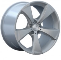 Литой диск Replica B74 8.5x18/5x120 D74.1 ET46 Silver