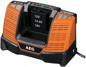 Зарядное устройство для аккумулятора AEG BL 1218