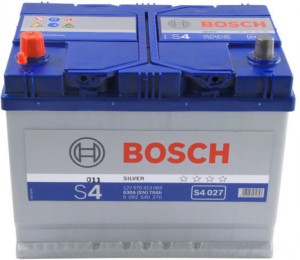 Аккумулятор для легкового автомобиля Bosch 70ah 630A Silver 70 570 413 063 S4 пр