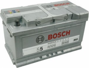 Аккумулятор для грузового автомобиля Bosch S5 010 85Ач Об