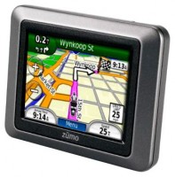 Портативный GPS-навигатор Garmin Zumo 220