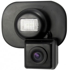 Камера заднего вида Incar-Intro VDC-078