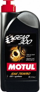 Трансмиссионное масло Motul Gear 300 75w90 1л