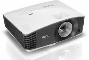 Портативный проектор BenQ MW705