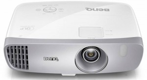 Портативный проектор BenQ W1110