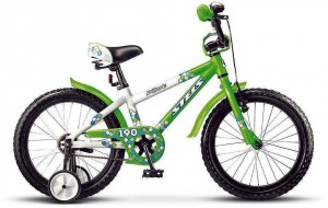 Детский велосипед для мальчиков Stels Pilot-190 18 (2017) White light green