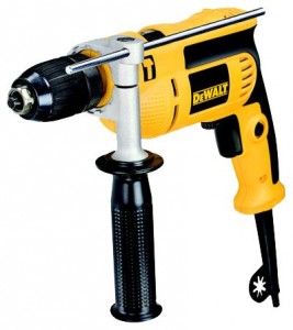 Дрель DeWALT DWD024S