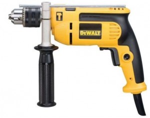 Дрель DeWALT DWD024S-KS