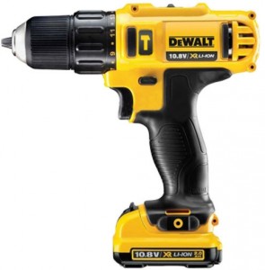 Дрель-шуруповерт DeWALT DCD716D2