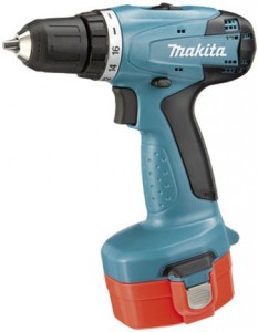 Дрель-шуруповерт Makita 6281DWPE