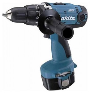 Дрель-шуруповерт Makita 6339DWDE