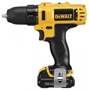 Дрель-шуруповерт DeWALT DCD710S2