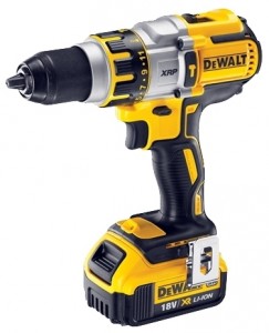 Дрель-шуруповерт DeWALT DCD995P2