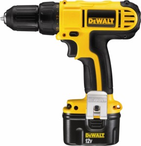 Дрель-шуруповерт DeWALT DC740KB