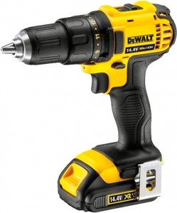 Дрель-шуруповерт DeWALT DCD733C2P