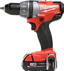 Дрель-шуруповерт Milwaukee M18 CDD-22C