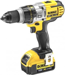 Дрель-шуруповерт DeWALT   DCD931M2 Black