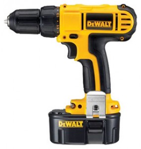 Дрель DeWALT DC733К2