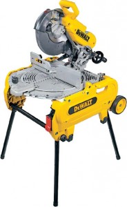 Торцовочная пила DeWALT D27107V