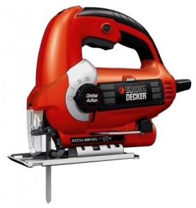 Лобзик Black and Decker KS900EK