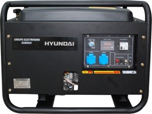 Бензиновый генератор Hyundai HY7000SE-3