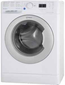 Стиральная машина Indesit BWSA 71052 LS