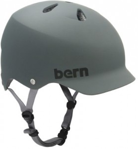 Шлем для зимних видов спорта Bern Watts Water 2010-2012 S Matte grey white