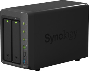 Сетевой накопитель Synology DS713+